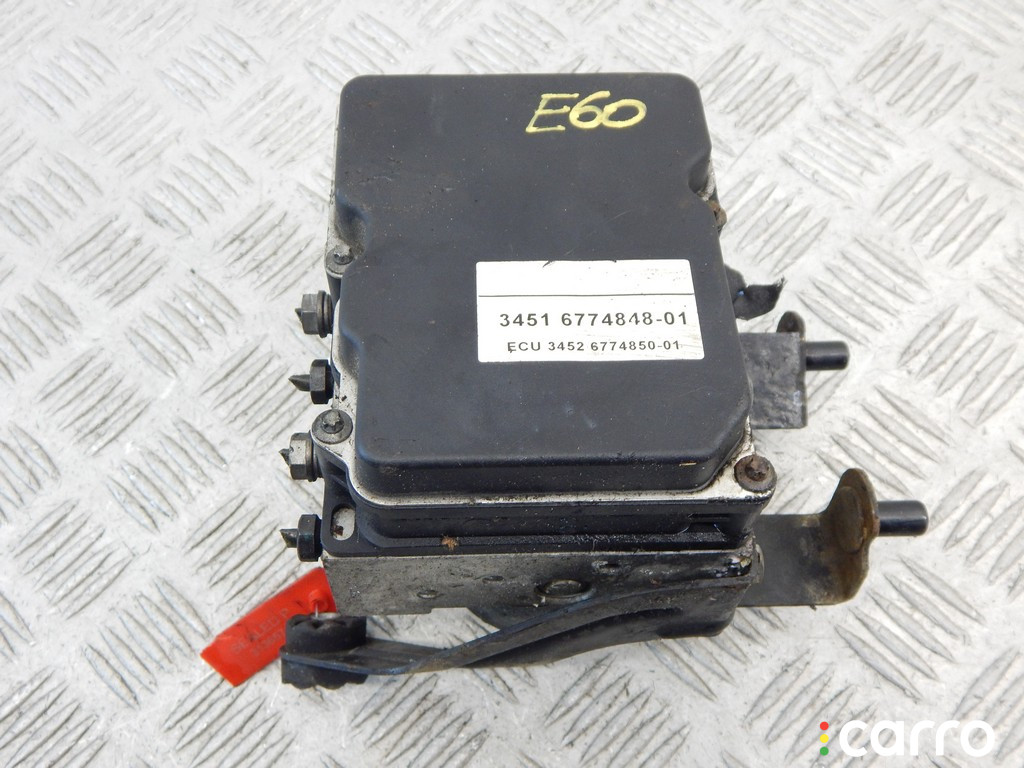 34516774848, 6774848 Блок ABS BMW 5-series (E60/61) 2005г. - фото №1