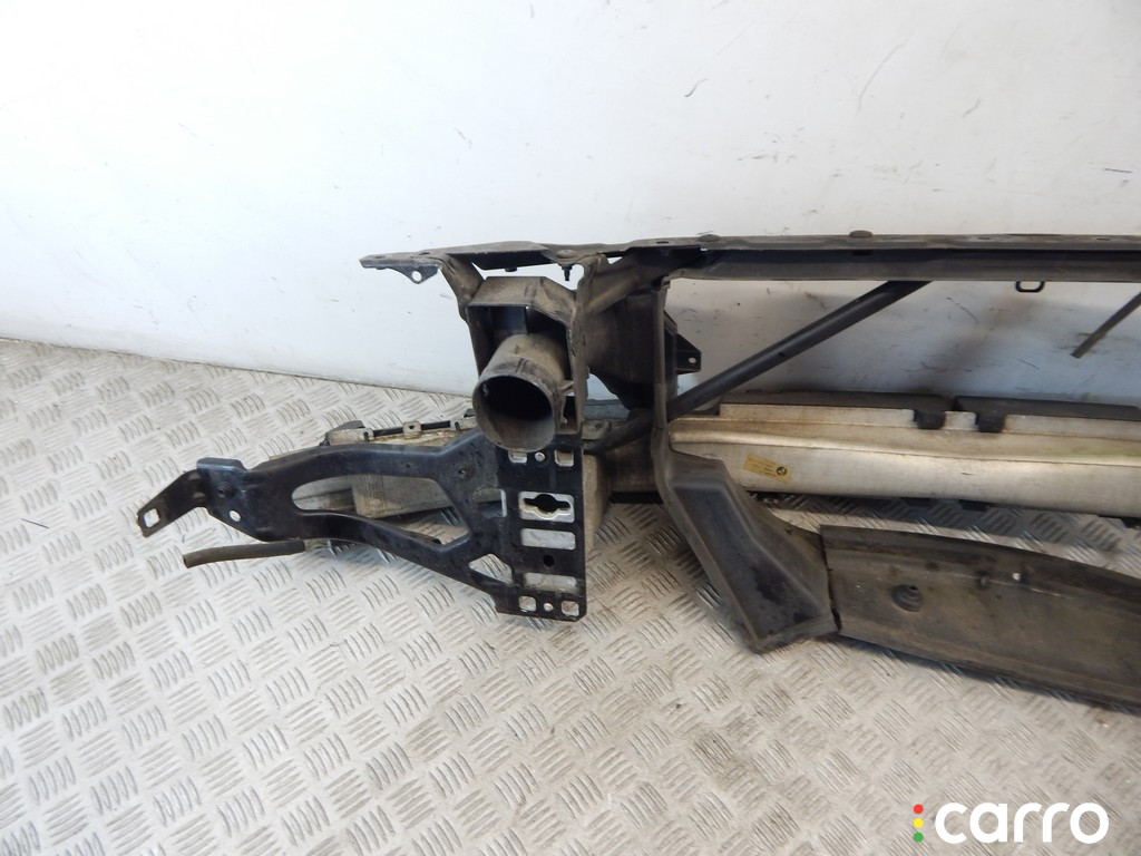 51647033741, 7033741 Передняя панель крепления облицовки (телевизор) BMW 5-series (E60/61) 2005г. - фото №5