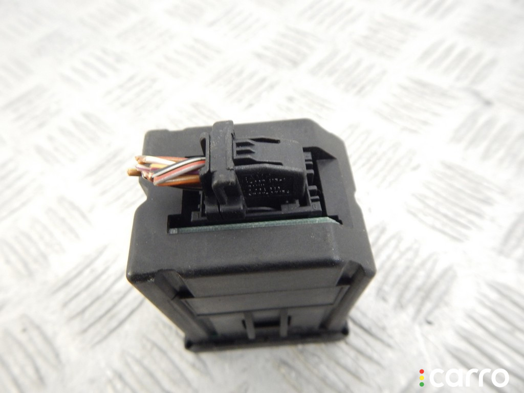 8361115, 62138361115, 8377996, 62138377996 Компьютер бортовой BMW 3-series (E36) 2000г. - фото №3