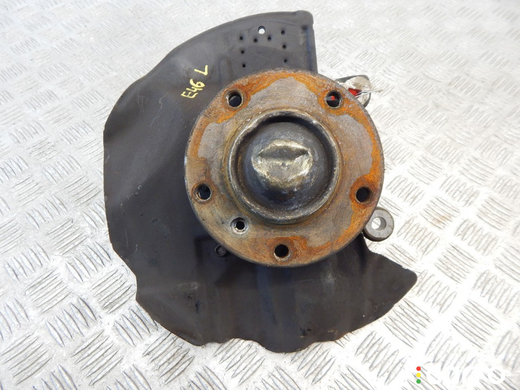 31211096429, 1096429, 31211095197, 1095197 Ступица передняя левая BMW 3-series (E46) 2002г. - фото №1