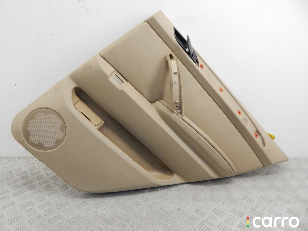 Обшивка двери задней правой (дверная карта) BMW X5-series (E53) 2004г. - фото №1