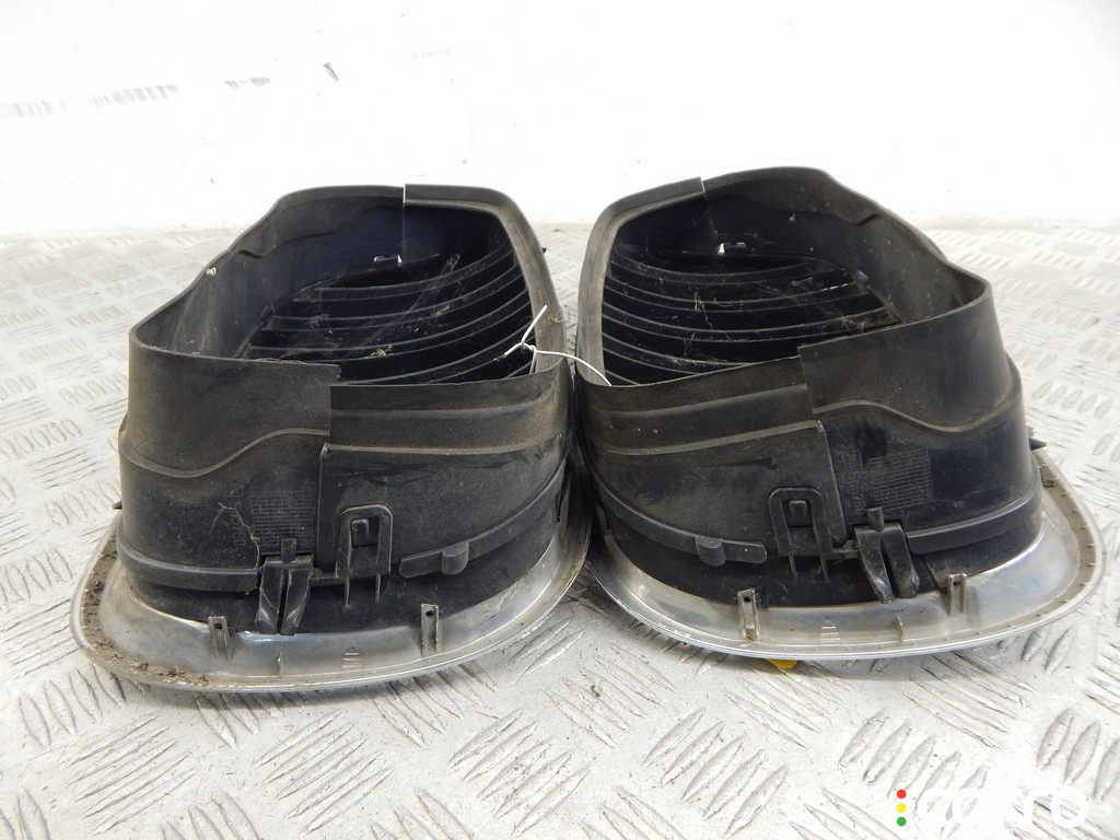 51137157688, 7157688 Решетка радиатора BMW X5-series (E70) 2007г. - фото №7