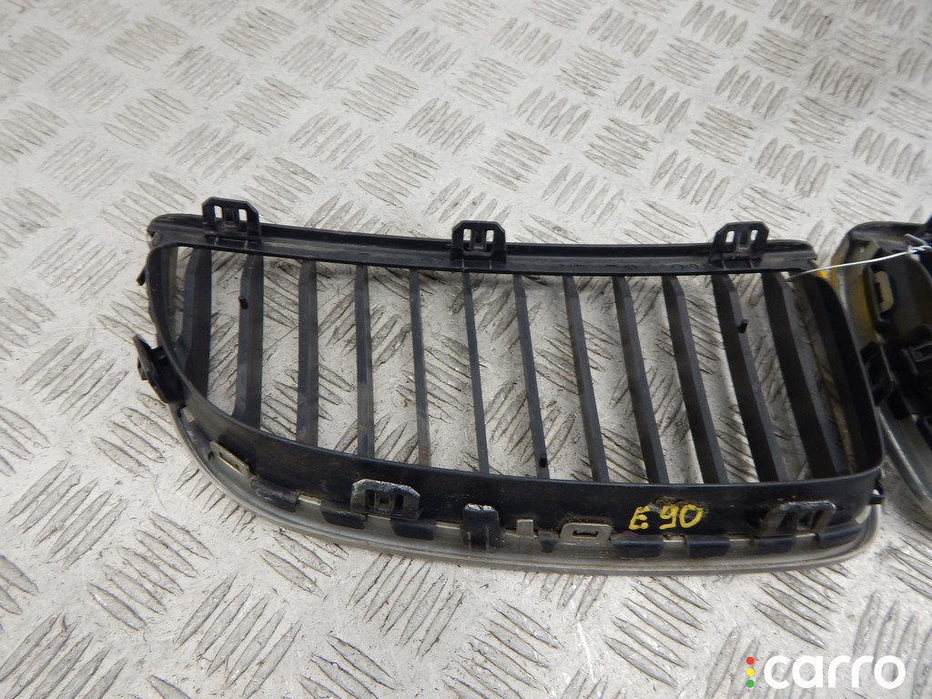 51137120008, 7120008 Решетка радиатора BMW 3-series (E90/91/92) 2006г. - фото №4
