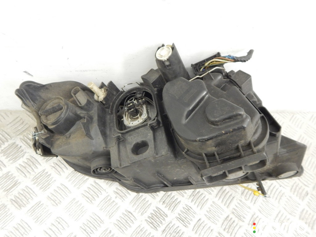 63117202575, 7202575 Фара левая BMW 3-series (E90/91/92) 2011г. - фото №9