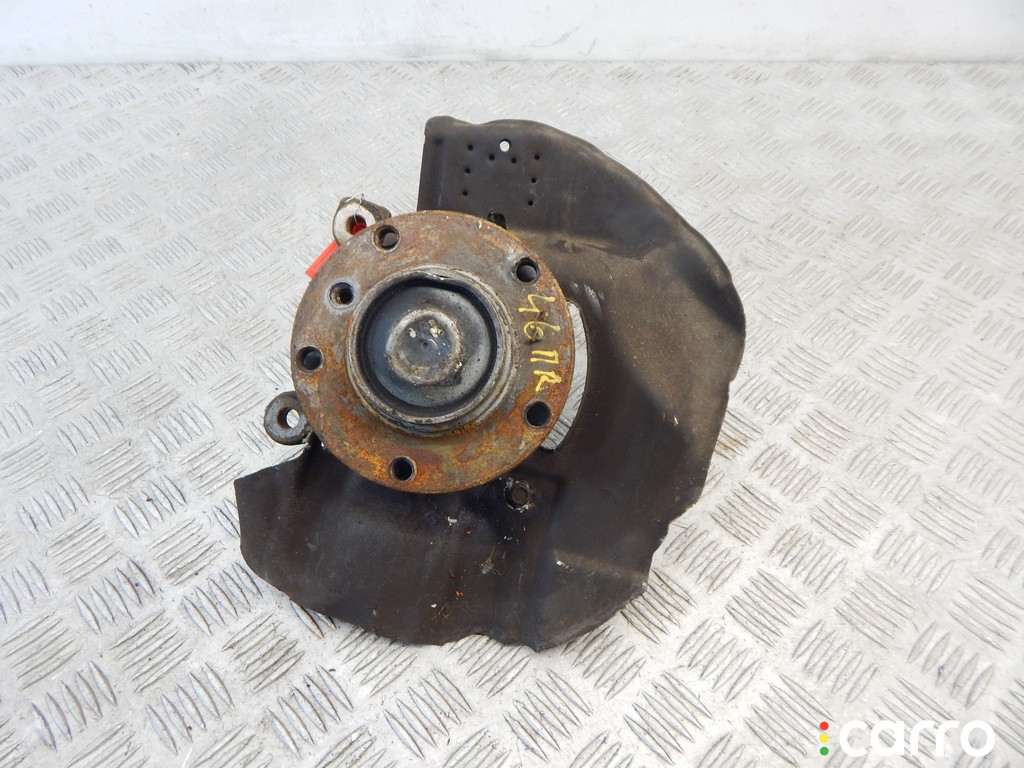 31211096430, 1096430, 31211095198, 1095198 Ступица передняя правая BMW 3-series (E46) 1999г. - фото №1