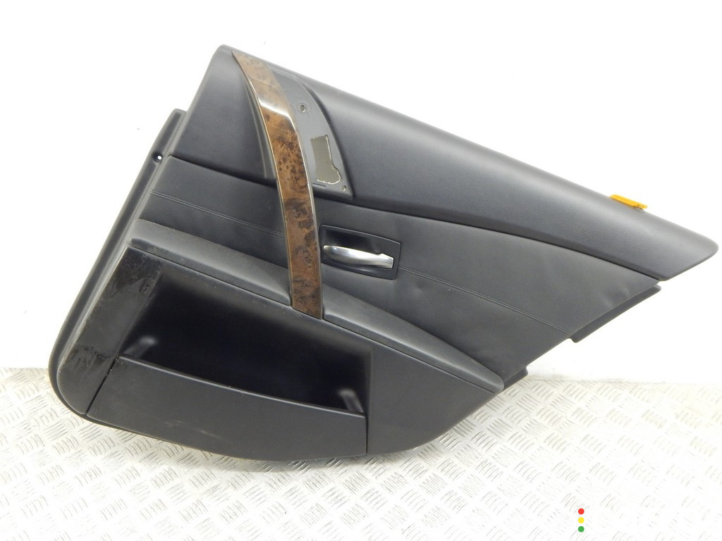 51427078742, 7078742 Обшивка двери задней правой (дверная карта) BMW 5-series (E60/61) 2005г. - фото №1