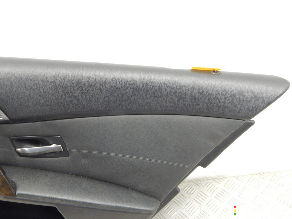 51427078742, 7078742 Обшивка двери задней правой (дверная карта) BMW 5-series (E60/61) 2005г. - фото №3