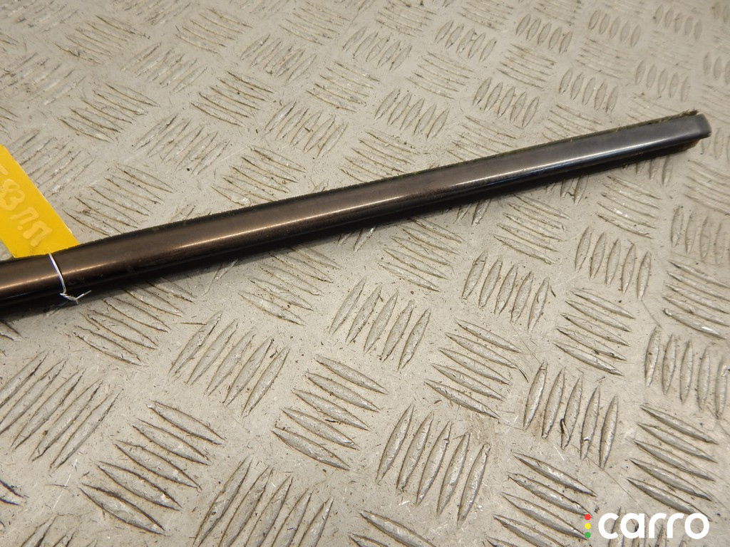 51333402330, 3402330 Молдинг стекла двери передней правой наружный BMW X3-series (E83) 2004г. - фото №2