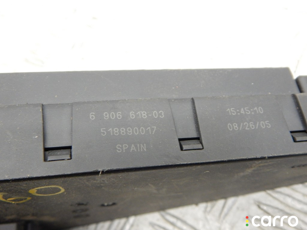 9138830, 6906618, 61149138830, 61146906618 Блок предохранителей BMW 5-series (E60/61) 2005г. - фото №3
