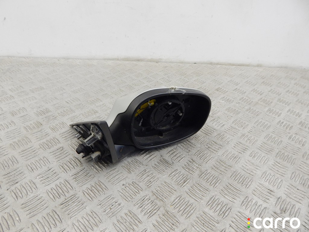 51167208164, 7208164, 51167268308, 7268308 Зеркало наружное правое BMW 1-series (E87) 2009г. - фото №1