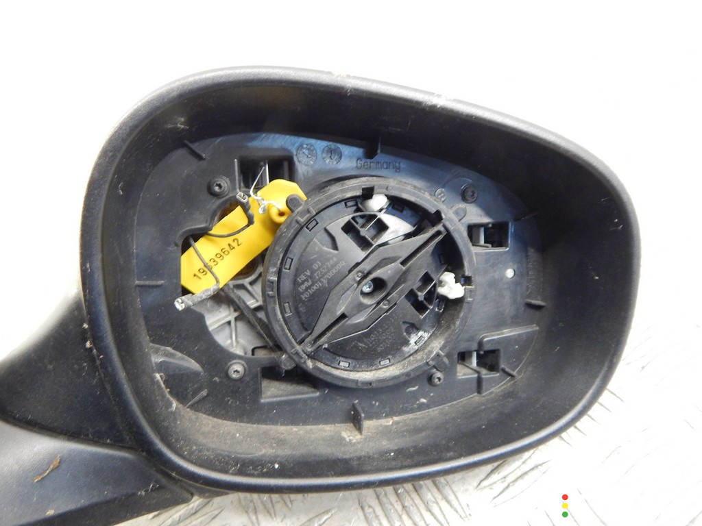 51167208164, 7208164, 51167268308, 7268308 Зеркало наружное правое BMW 1-series (E87) 2009г. - фото №7