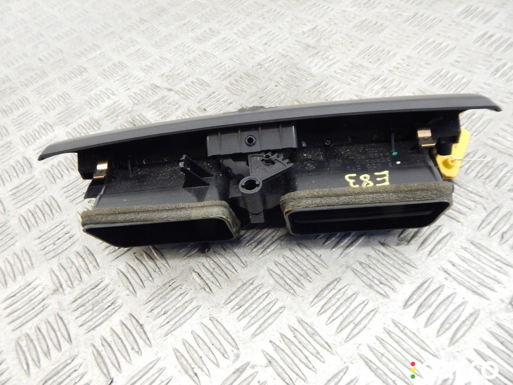 64223400074, 3400074 Дефлектор обдува салона BMW X3-series (E83) 2005г. - фото №2