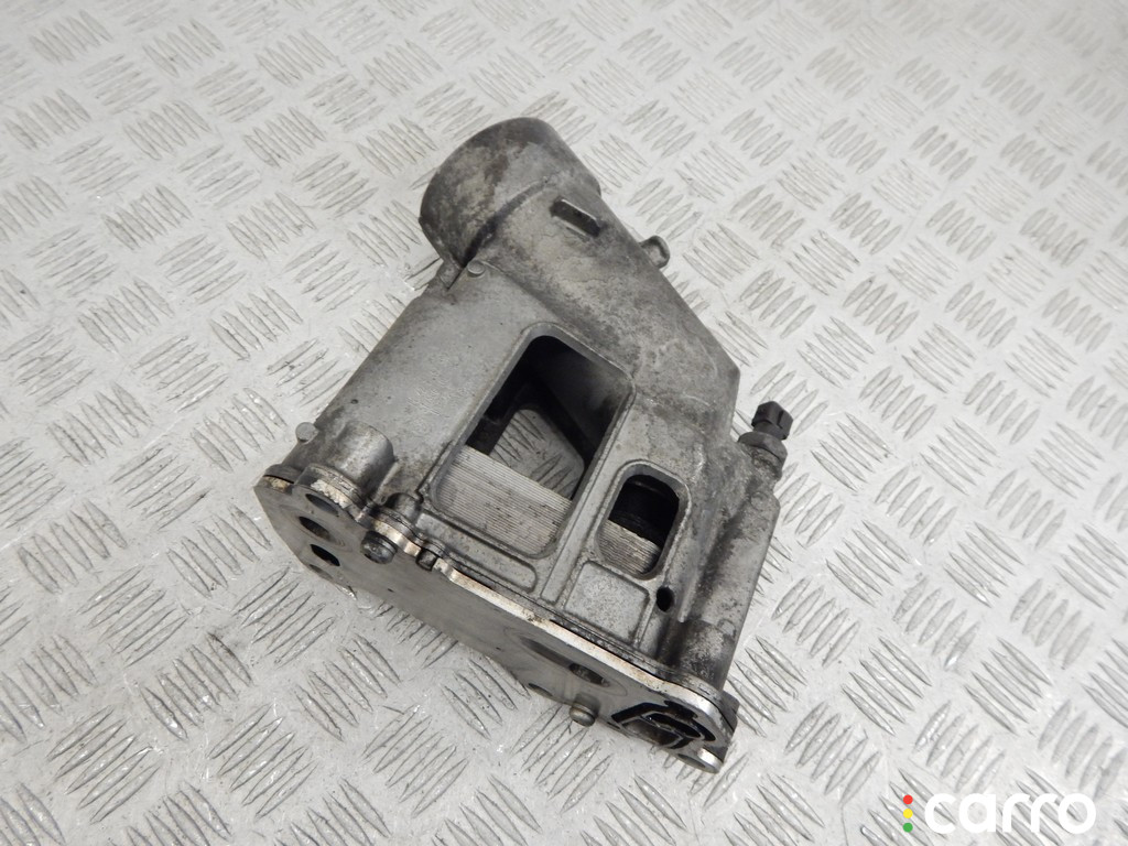 7797392, 11427797392 Корпус масляного фильтра BMW 3-series (E90/91/92) 2008г. - фото №1