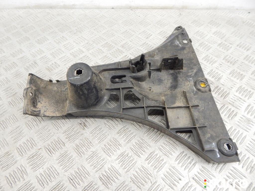 51127033716, 7033716 Кронштейн крепления бампера заднего BMW 5-series (E60/61) 2003г. - фото №1
