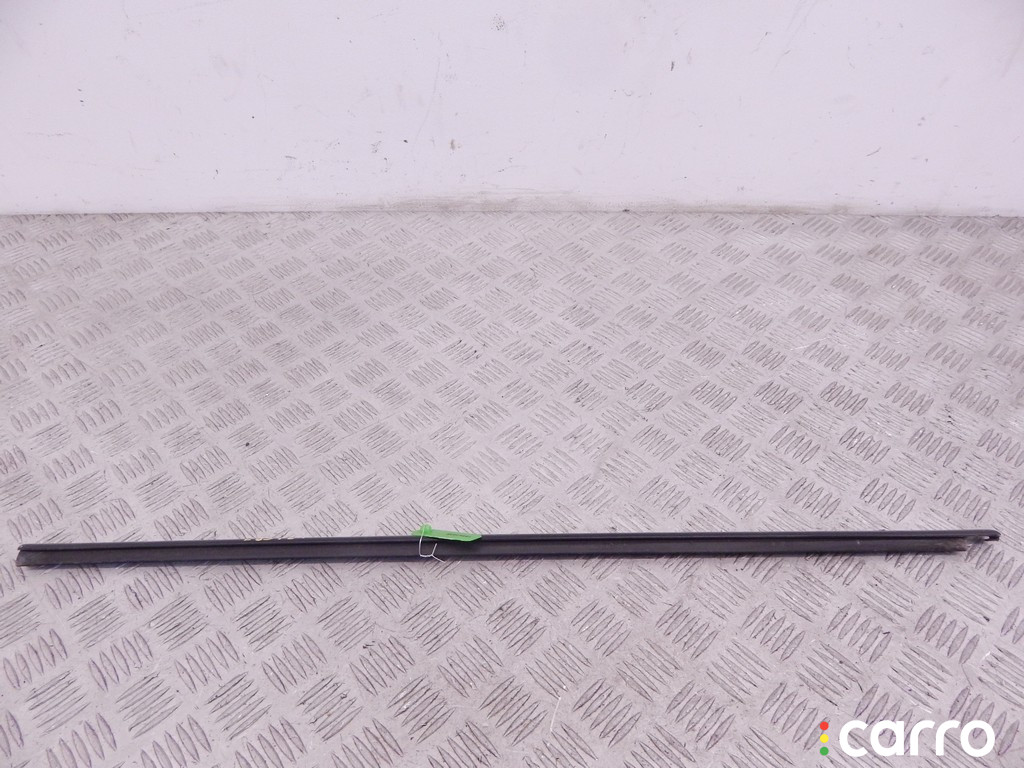51333402329, 3402329 Молдинг стекла двери передней левой наружный BMW X3-series (E83) 2004г. - фото №1