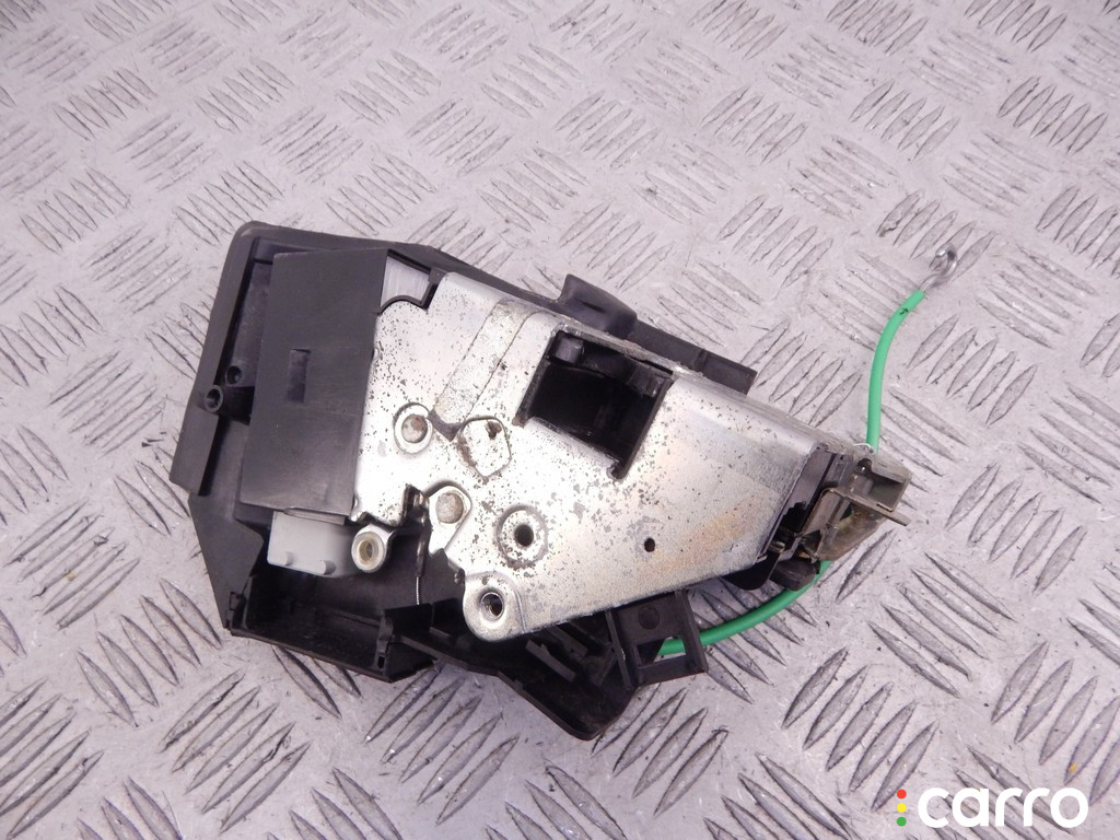 51218235104, 8235104, 51218166250, 8166250 Замок двери передней правой BMW 5-series (E39) 2001г. - фото №8