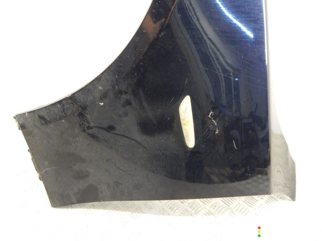 41357111429, 7111429, 41357111373, 7111373 Крыло переднее левое BMW 5-series (E60/61) 2007г. - фото №2