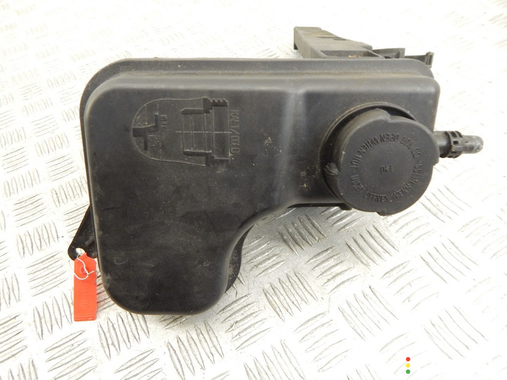 7800293, 17137800293, 17137785560, 7785560 Бачок расширительный BMW 5-series (E60/61) 2006г. - фото №2