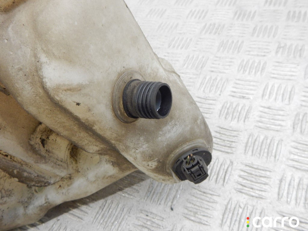 8364941, 61678364941 Бачок омывателя BMW 5-series (E39) 1999г. - фото №2