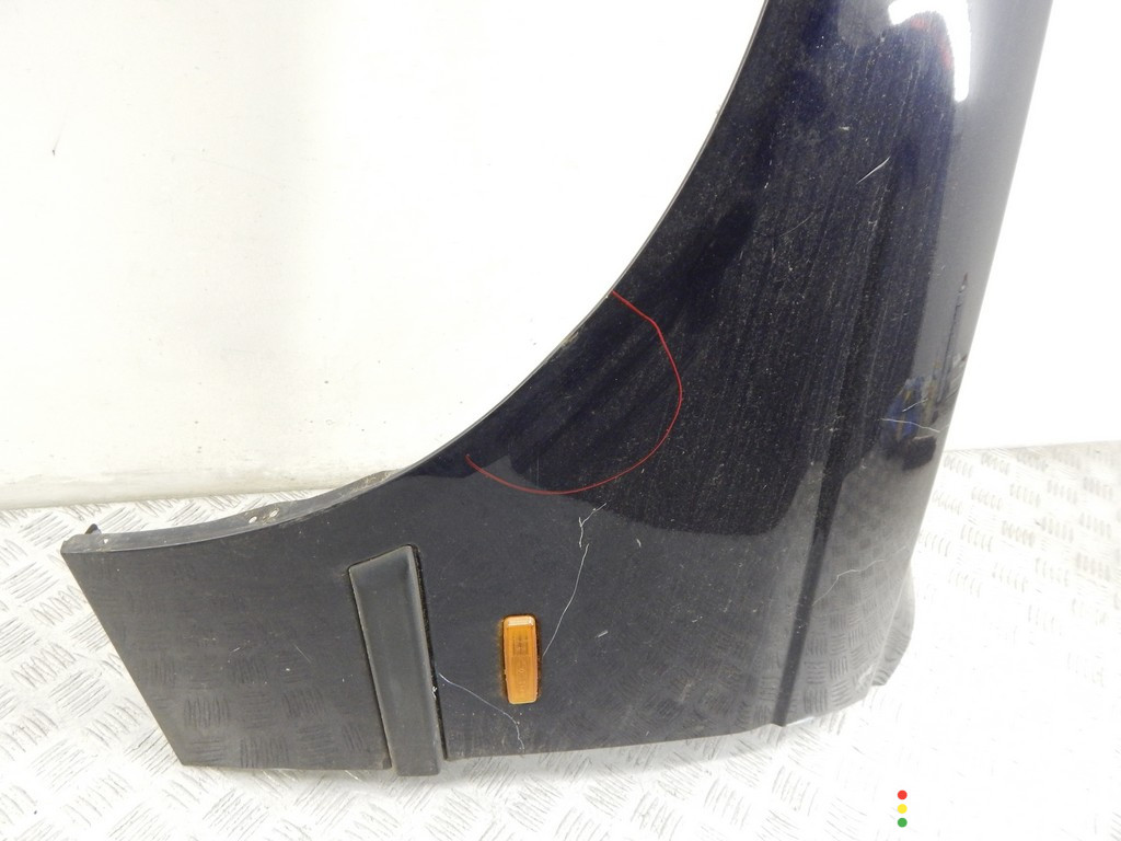 41358162133, 8162133, 41358162135, 8162135 Крыло переднее левое BMW 5-series (E39) 1998г. - фото №2
