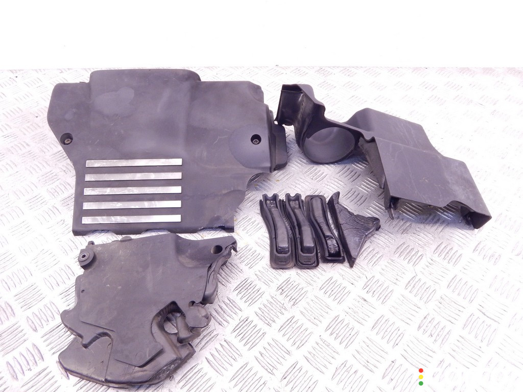 13712246995, 2246995 Декоративная крышка двигателя BMW 3-series (E46) 1999г. - фото №1