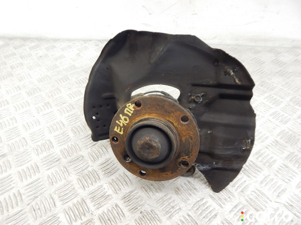 31211096430, 1096430, 31211095198, 1095198 Ступица передняя правая BMW 3-series (E46) 1999г. - фото №1