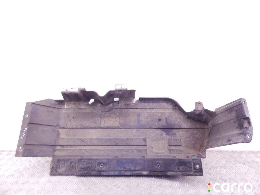 51718408767, 8408767 Защита топливного бака BMW X5-series (E53) 2001г. - фото №1