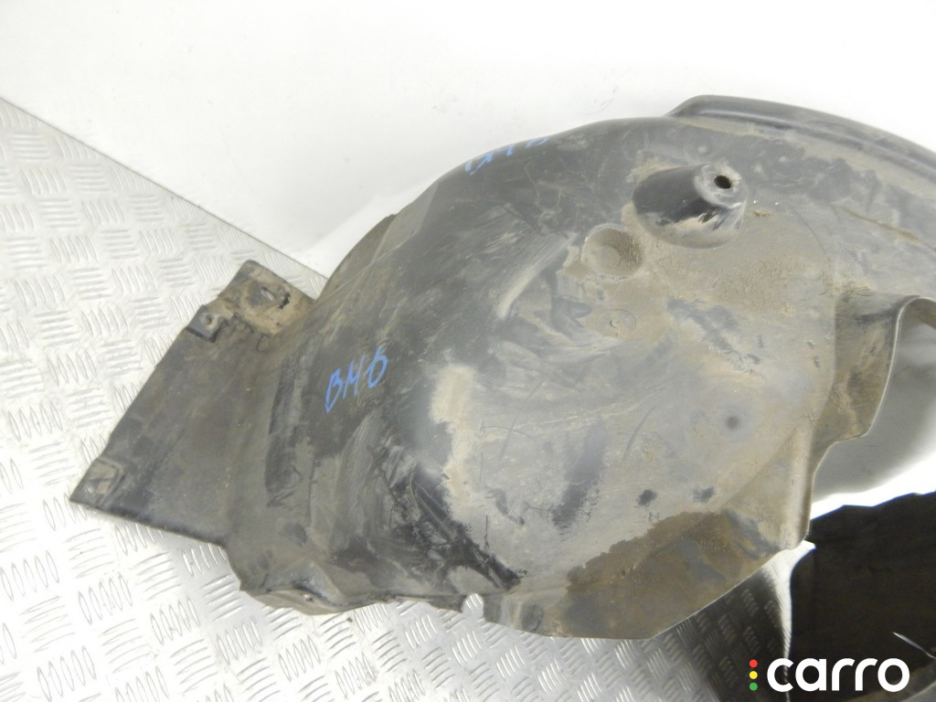 51717180149, 7180149 Защита арок передняя левая (подкрылок) BMW 1-series (E87) 2009г. - фото №3