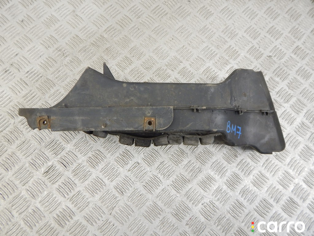 51718223386, 8223386, 51757153784, 7153784 Воздуховод тормозной левый BMW 7-series (E65/66) 2005г. - фото №1