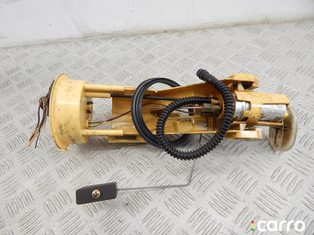 16116763817, 6763817 Насос топливный BMW X5-series (E53) 2005г. - фото №3