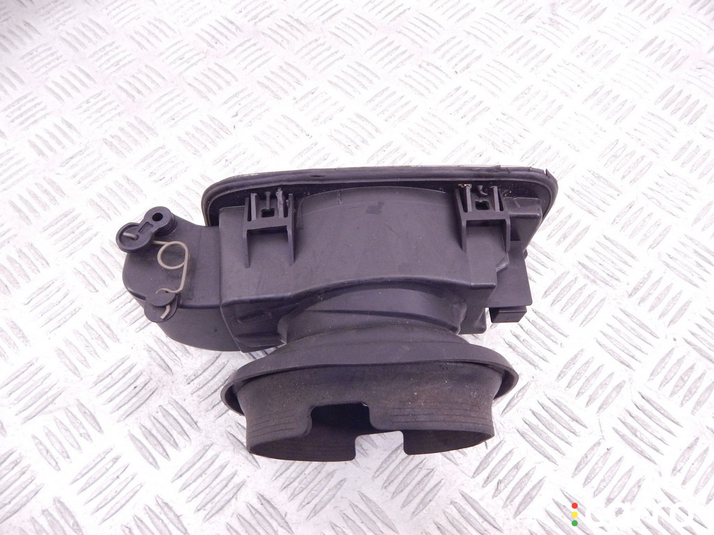 Лючок топливного бака BMW 3-series (E90/91/92) 2006г. - фото №4