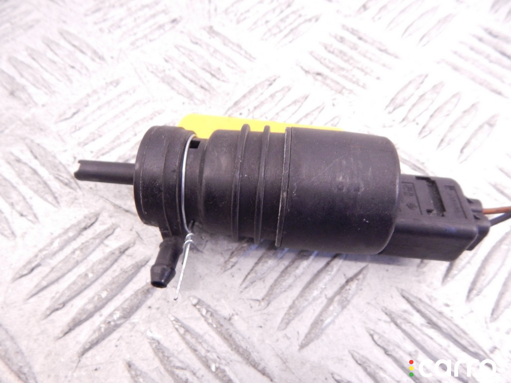 8362154, 8377612, 67128377612, 67128362154, 67120154873, 0154873 Насос (моторчик) омывателя стекла BMW X5-series (E53) 2005г. - фото №1