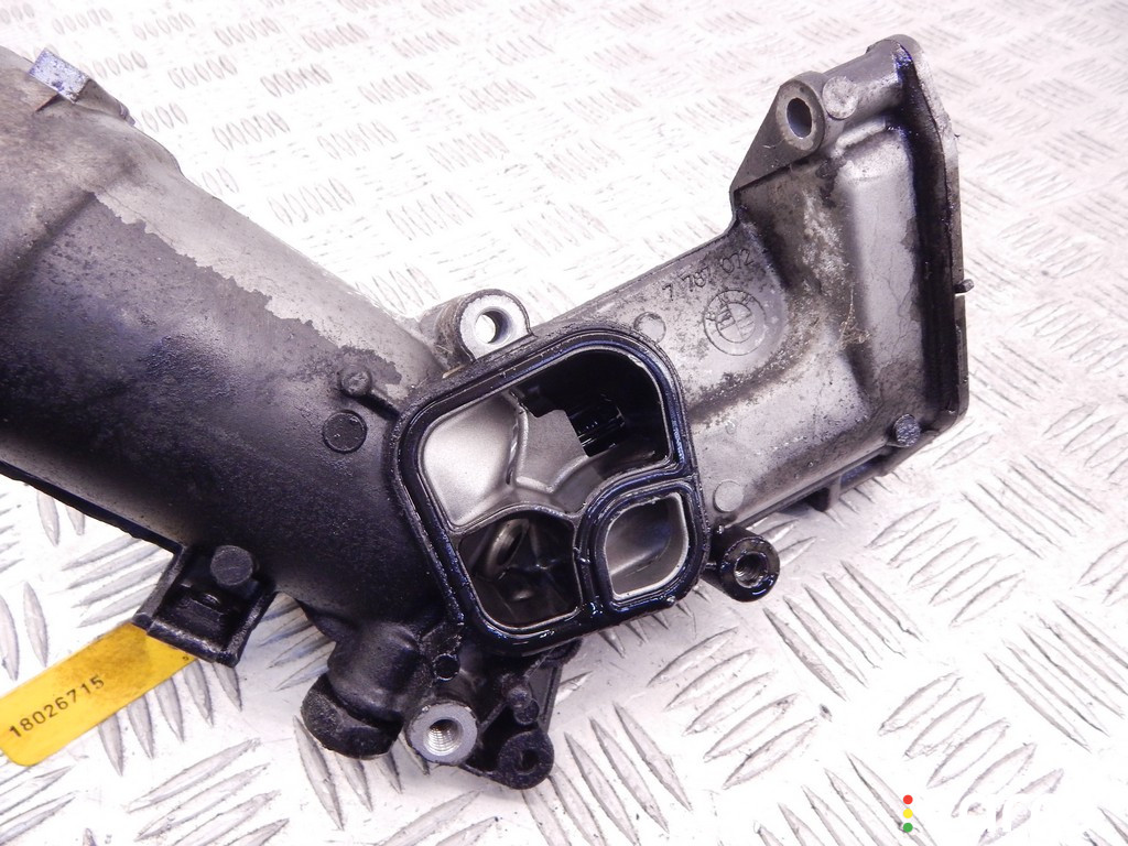 11427805407, 7805407, 11427787694, 7787694 Корпус масляного фильтра BMW 3-series (E46) 2003г. - фото №4