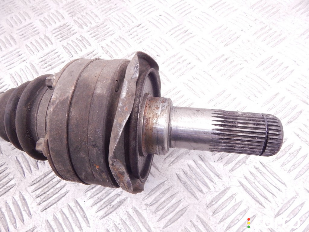 33207572430, 7572430 Полуось задняя (приводной вал, ШРУС) BMW 5-series (E60/61) 2004г. - фото №5