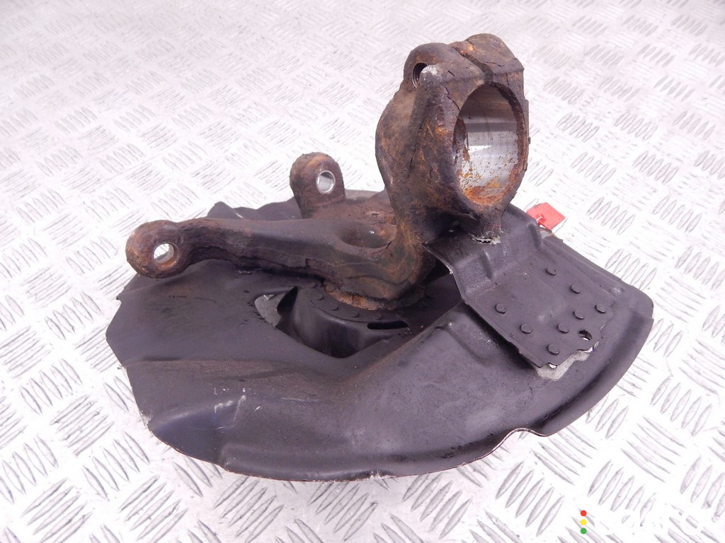 31211096429, 1096429, 31211095197, 1095197 Ступица передняя левая BMW 3-series (E46) 2003г. - фото №3