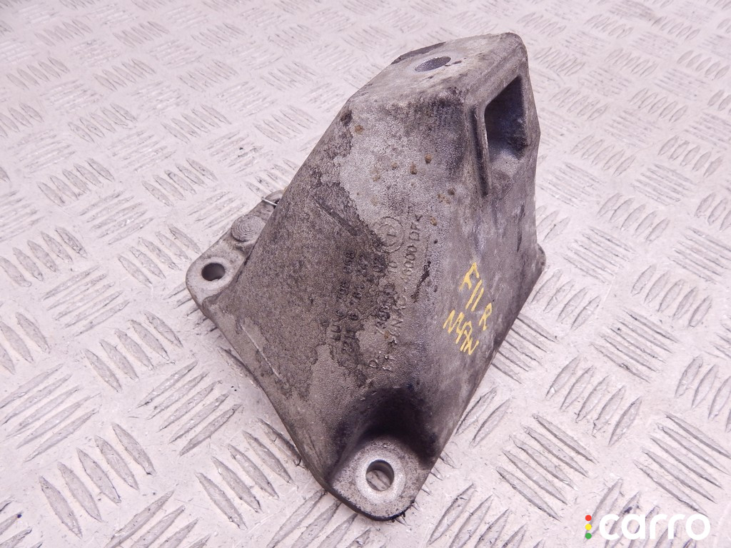 22116781242, 22116795958, 6795958, 6781242 Кронштейн двигателя BMW 5-series (F10/11) 2011г. - фото №3