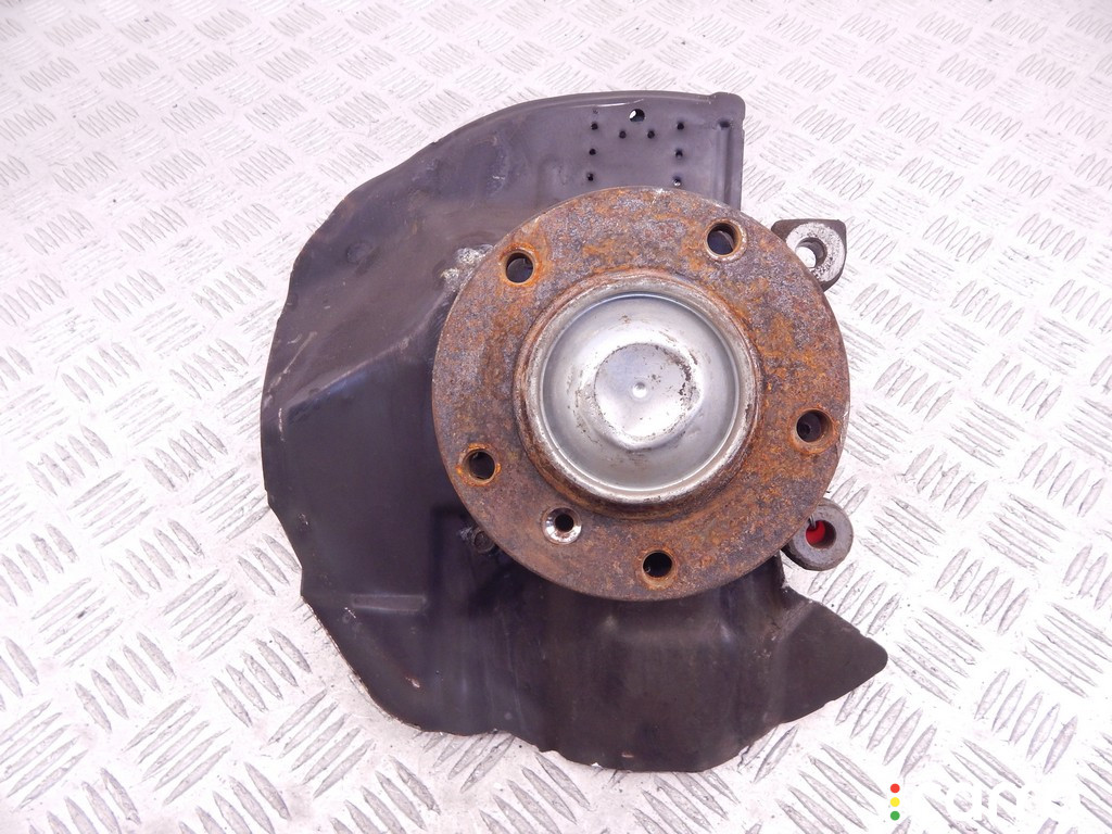 31211096429, 1096429, 31211095197, 1095197 Ступица передняя левая BMW 3-series (E46) 2002г. - фото №1