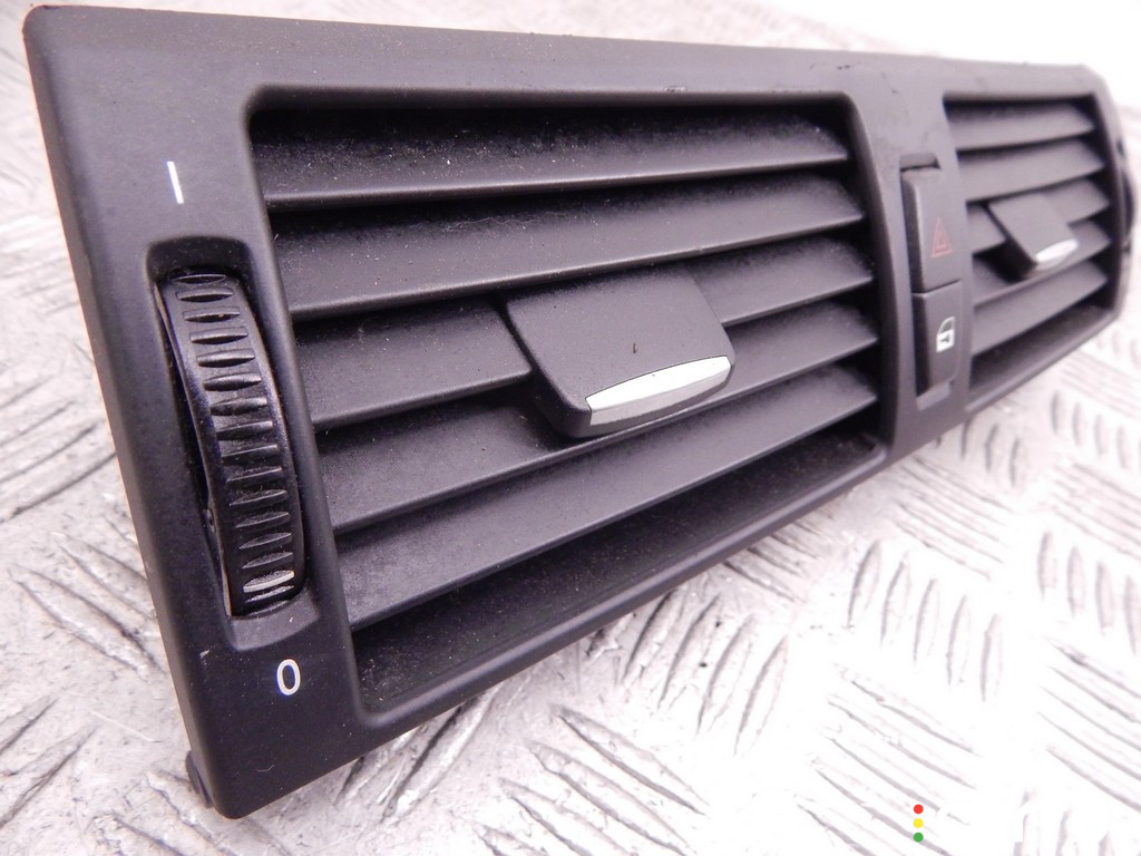 7161801, 64227161802, 64227161801, 7161802 Дефлектор обдува салона BMW X5-series (E70) 2009г. - фото №2