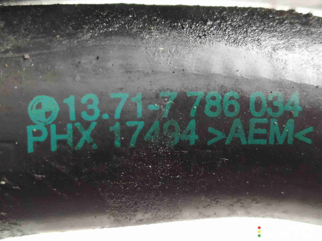 7786034, 7786013, 13717786034, 13717786013 Патрубок воздушного фильтра BMW 5 E60/E61 2004г. - фото №3