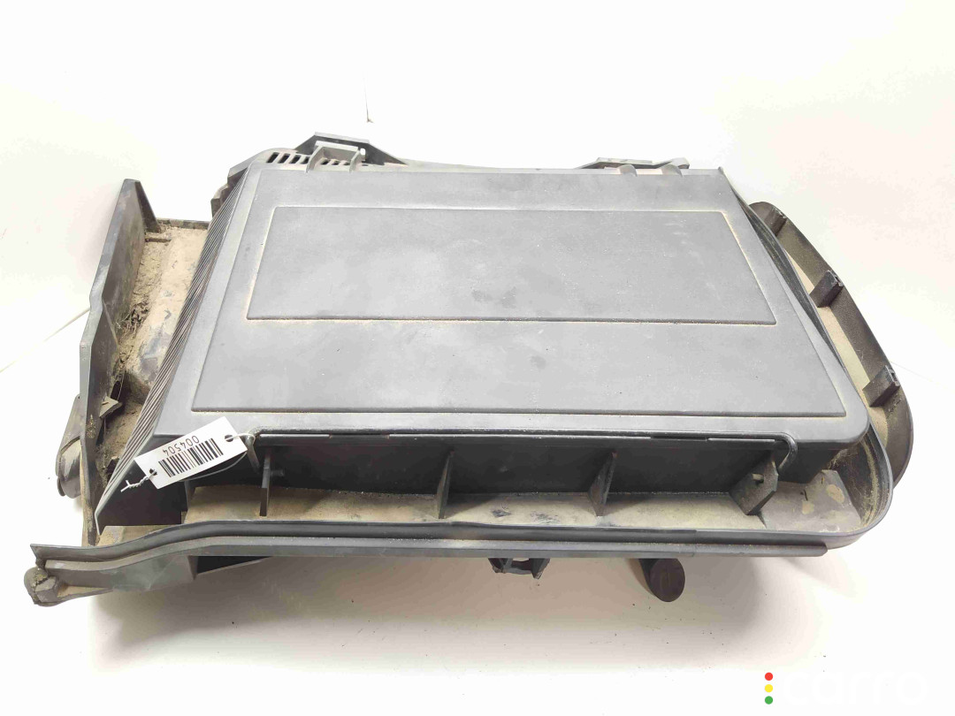 8379624, 64318379626, 64318379624, 8379626 Корпус салонного фильтра BMW 5 E39 1999г. - фото №1