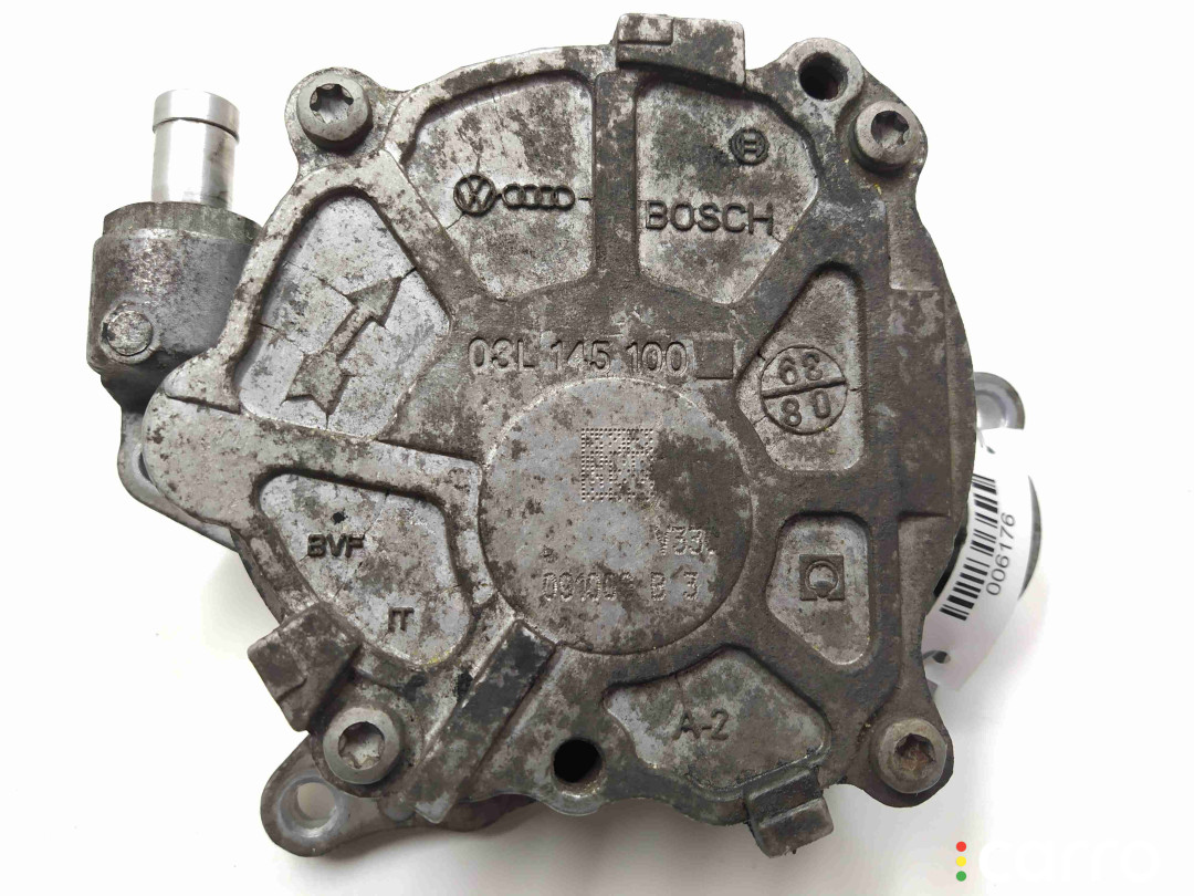 03L145100 Насос вакуумный Audi A3 2008г. - фото №1