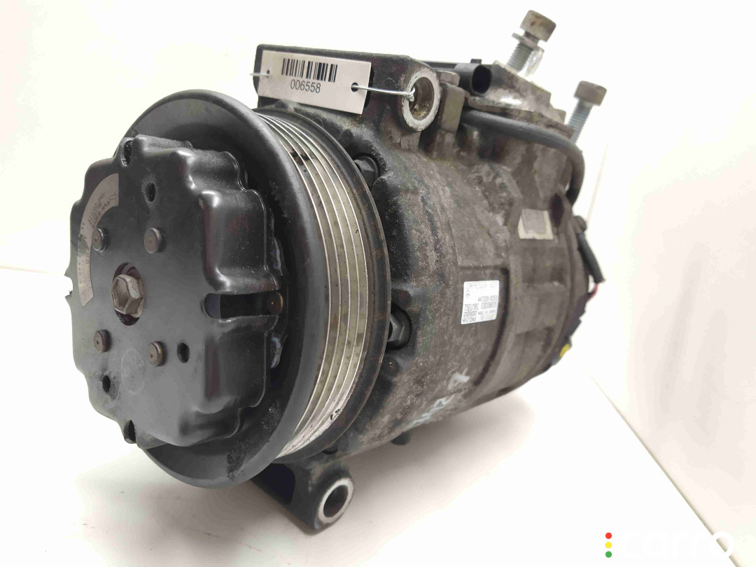 4472208253, A0002308811 Компрессор кондиционера Mercedes ML W163 2002г. - фото №2