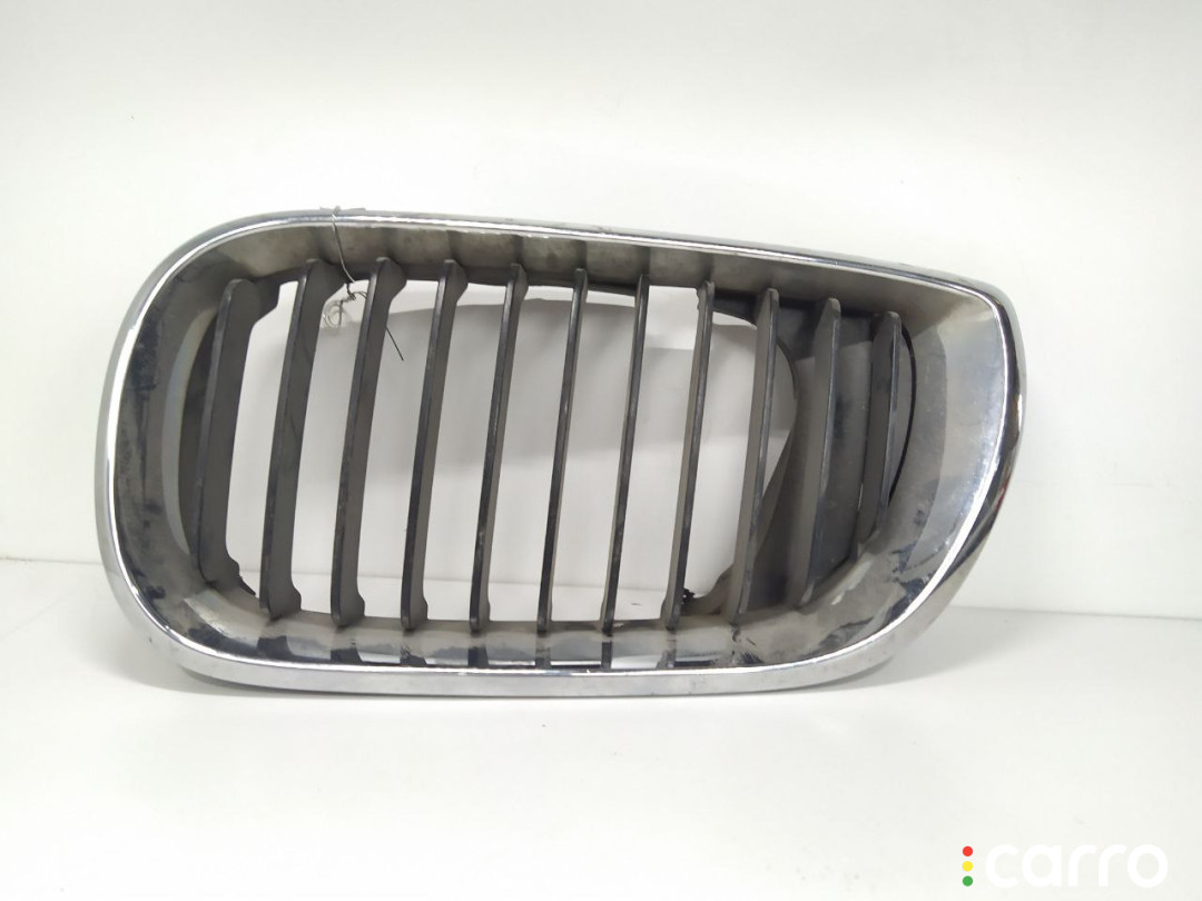 70305490, 511370305490 Решетка радиатора BMW 3 E46 2004г. - фото №1