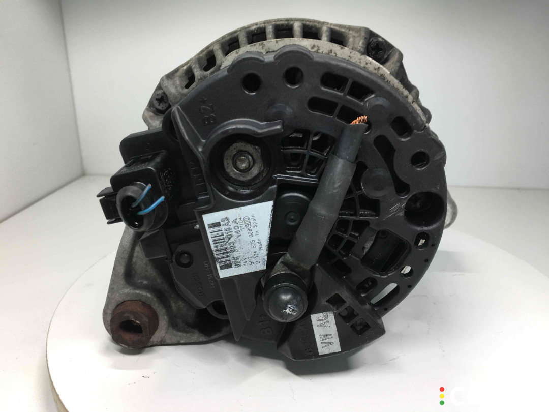 078903016AB, 0124525008 Генератор Audi A4 2004г. - фото №2