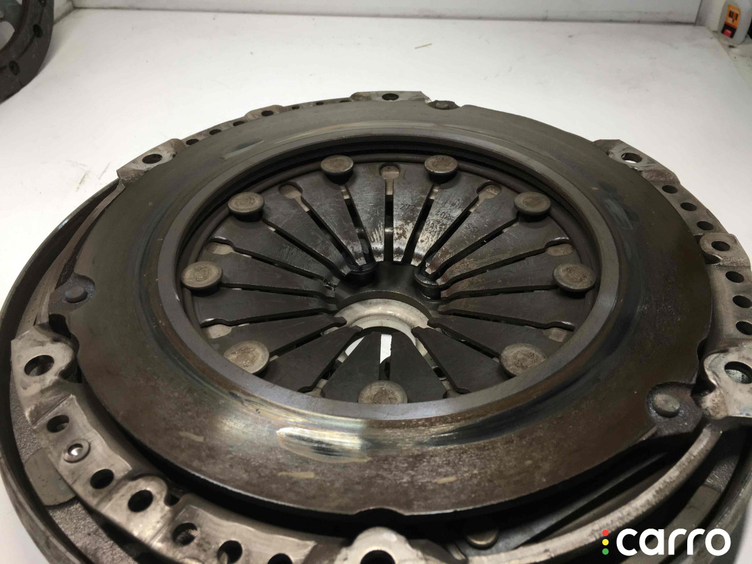 3M516477EB, 181864530901, A007000E00, 3M517563BC, 3M517560CIC, 043082000356 Маховик Volvo V50 2006г. - фото №8