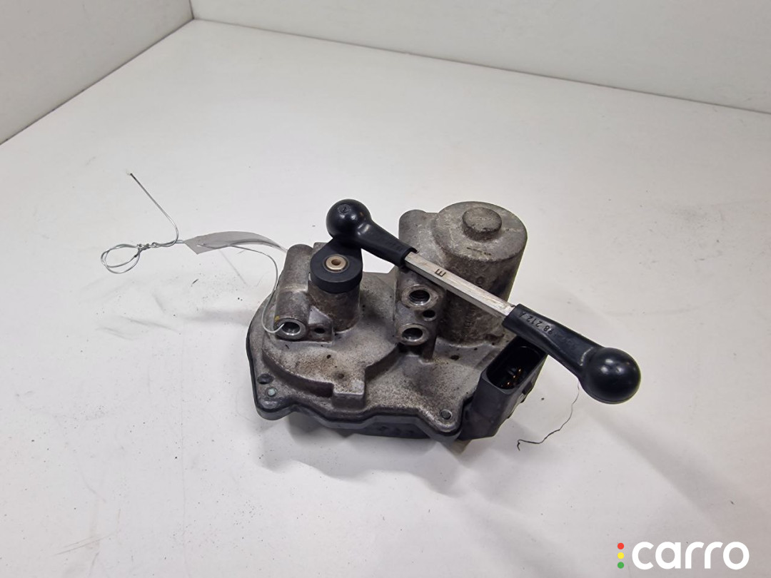 059129086K, 1019809S05, A2C53247916 Сервопривод заслонок впускного коллектора Audi Q7 2008г. - фото №1