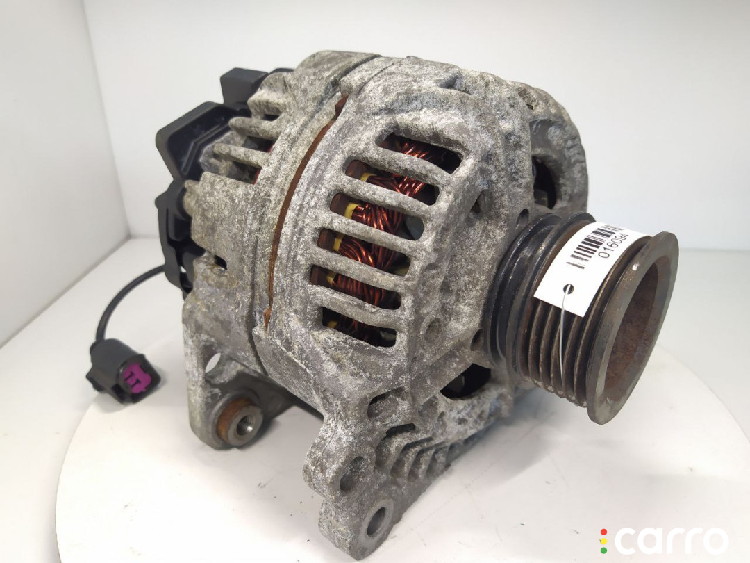037903025F, 0124325011 Генератор Skoda Fabia 2000г. - фото №1