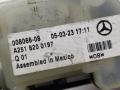 A2518200197, 2518200197 Активатор замка крышки топливного бака Mercedes ML W164 2005г. - фото №4