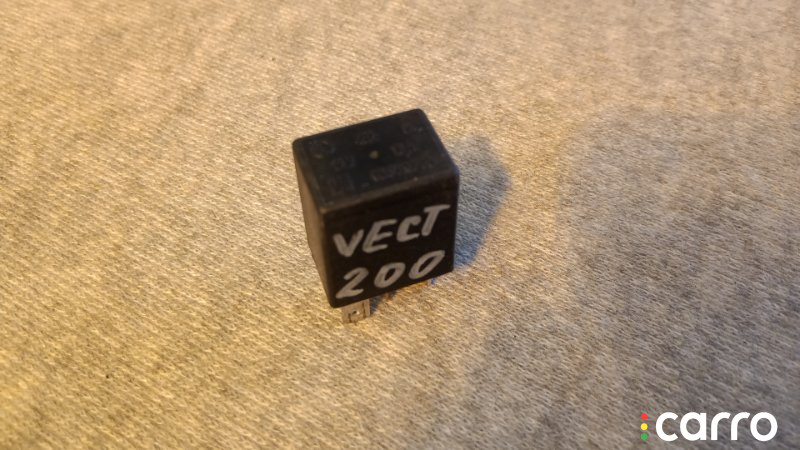 90229206 реле Opel Vectra - фото №1