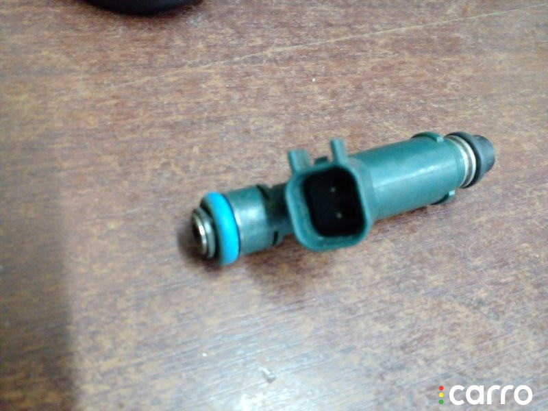 2M2EA7B Форсунка инжекторная Mazda 6 2006г. - фото №2
